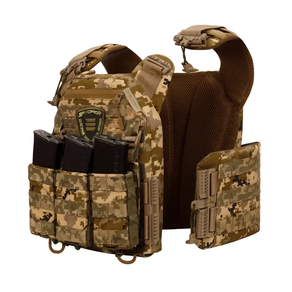 Warmor Gen.3 Pro Plate Carrier with Quick-Release System — Pixel Camo
