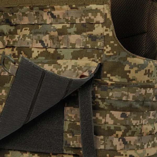 SPECPROM Warmor Gen.4 Plate Carrier — Pixel Camo